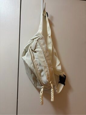 Cream Women's Belt / Hip / Waist Bag, Double Zipper, Adjustable Waist, Brand New